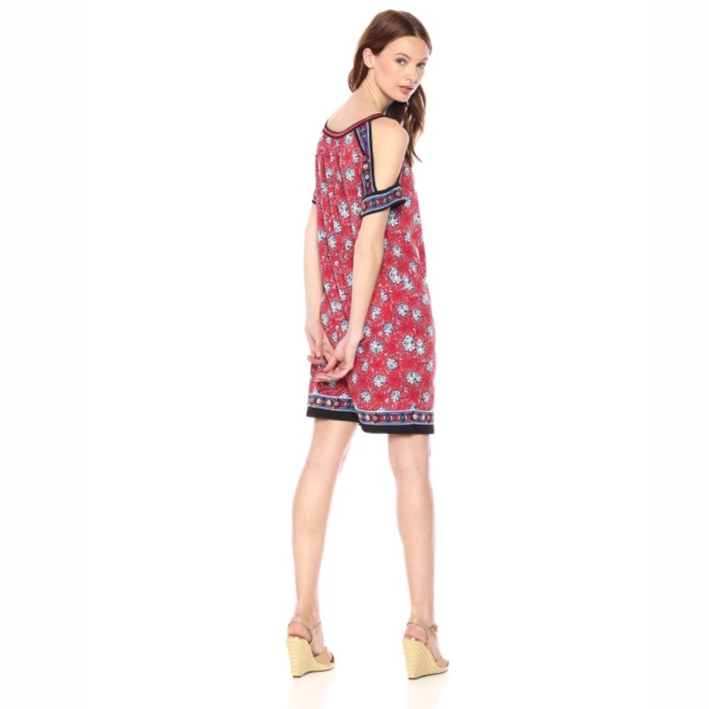NWT Max Studio Red cold shoulder printed dress. - Picture 4 of 8